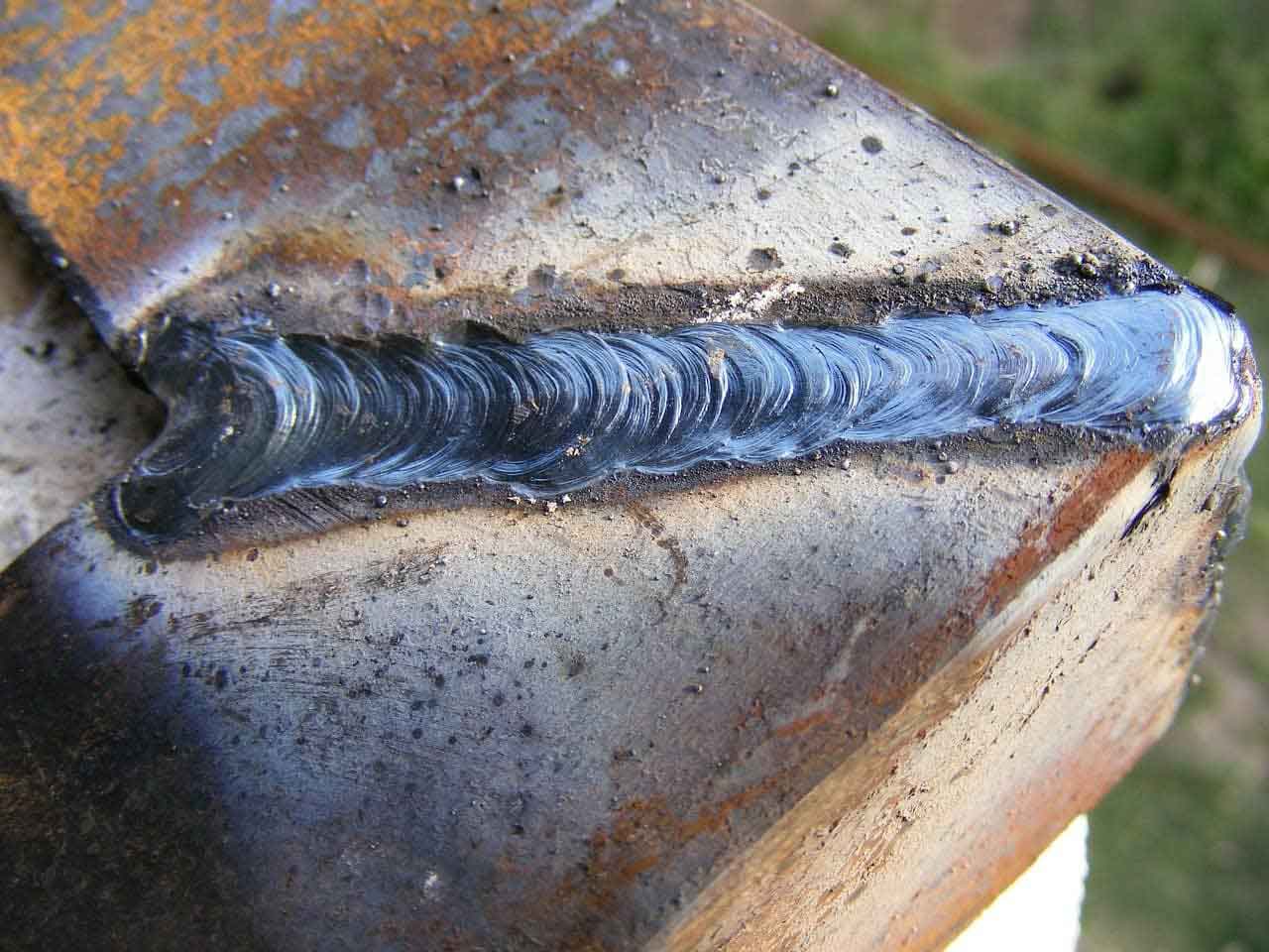Welding bead on metal